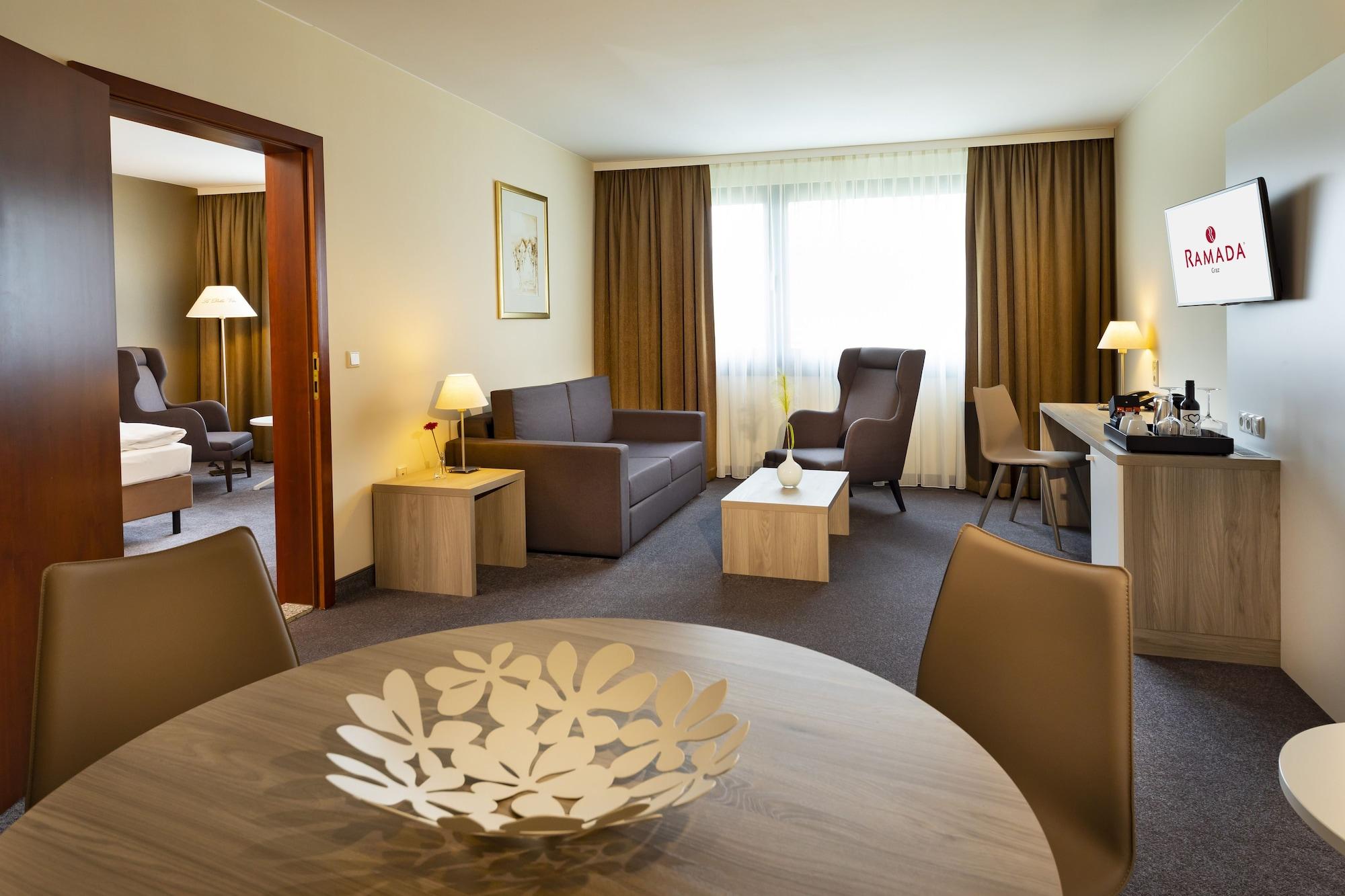 Hotel Ramada By Wyndham Graz Unterpremstaetten Luaran gambar