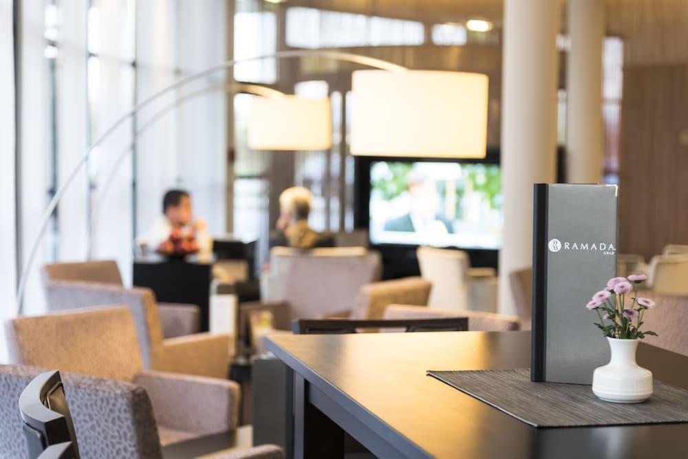 Hotel Ramada By Wyndham Graz Unterpremstaetten Luaran gambar