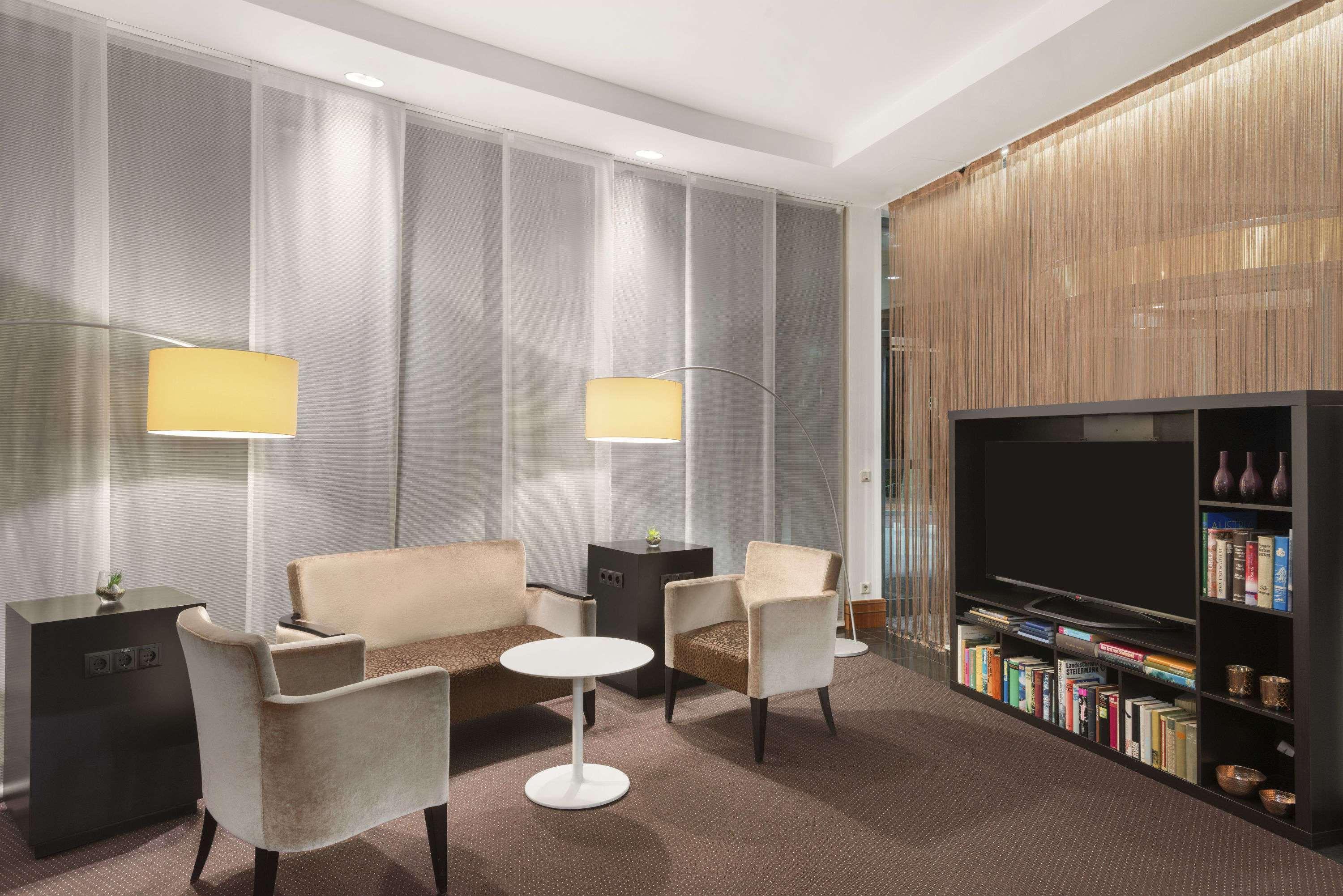 Hotel Ramada By Wyndham Graz Unterpremstaetten Luaran gambar