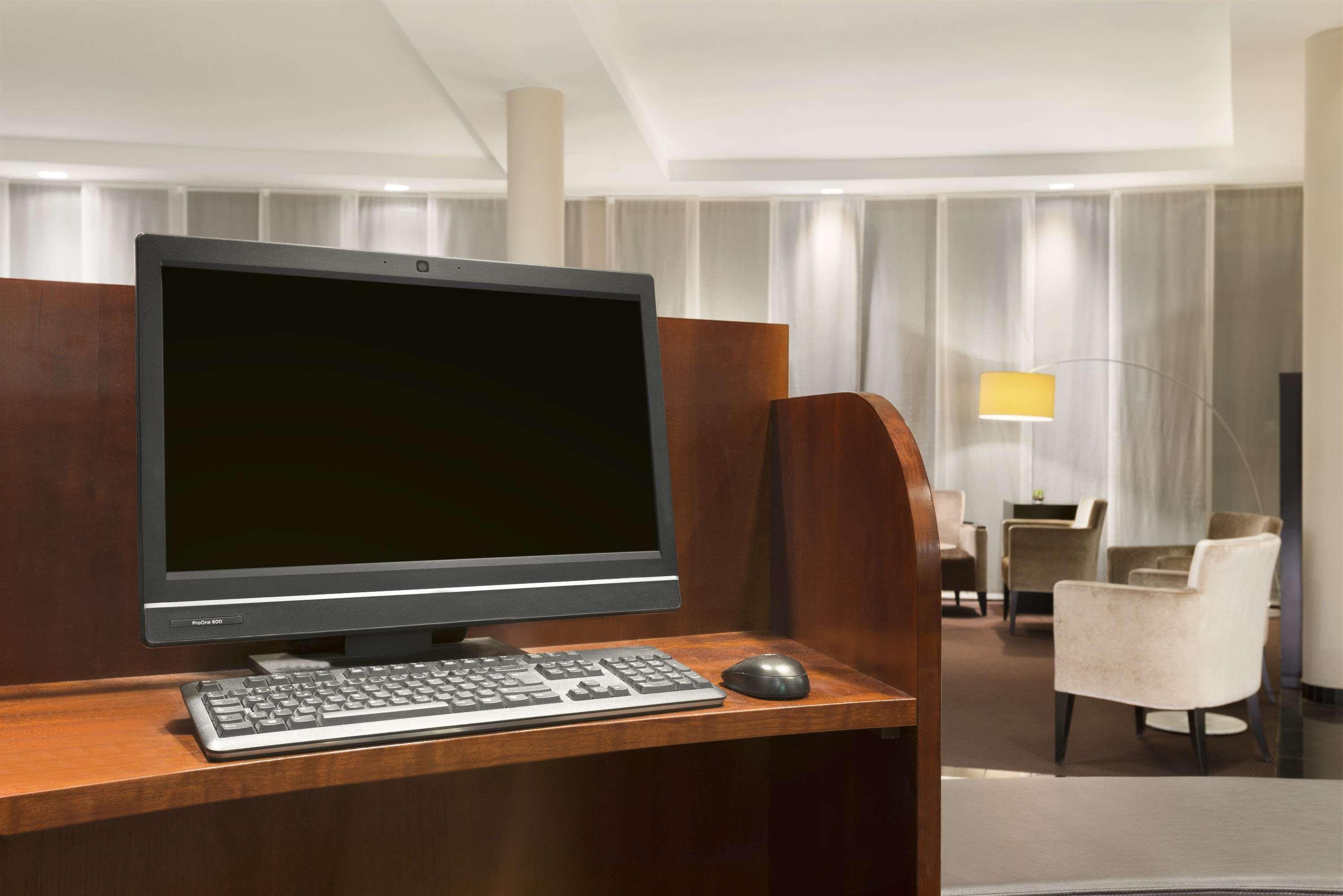 Hotel Ramada By Wyndham Graz Unterpremstaetten Luaran gambar